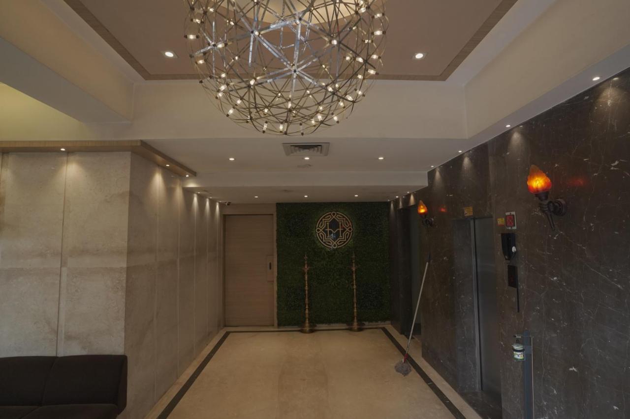 ת'יין Hotel Mathoshree מראה חיצוני תמונה